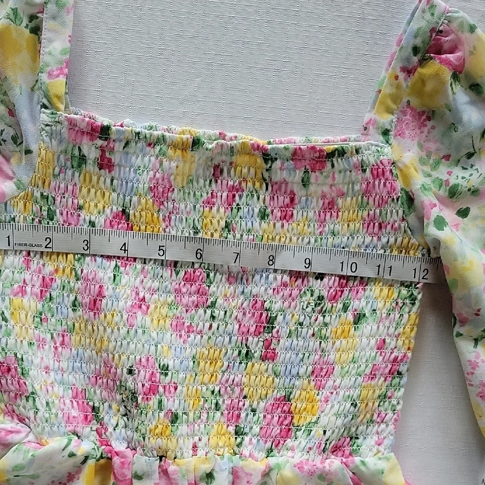 Janie and Jack Girls Floral Textured Romper Zise 8